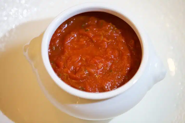 A bowl of spaghetti with marinara sauce, showcasing a healthier pasta sauce option.