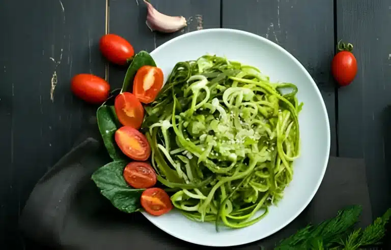 green spaghetti